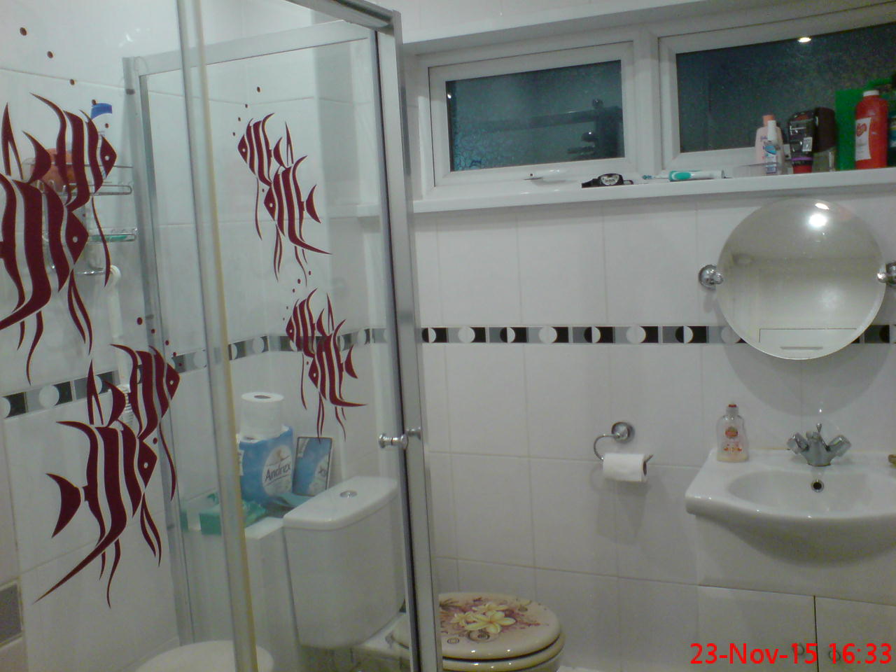 ImagesGarden/2014 Bathroom Shower.jpg